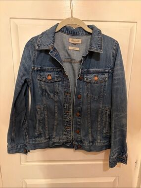 Madewell Medium Blue Washed Denim Jacket
